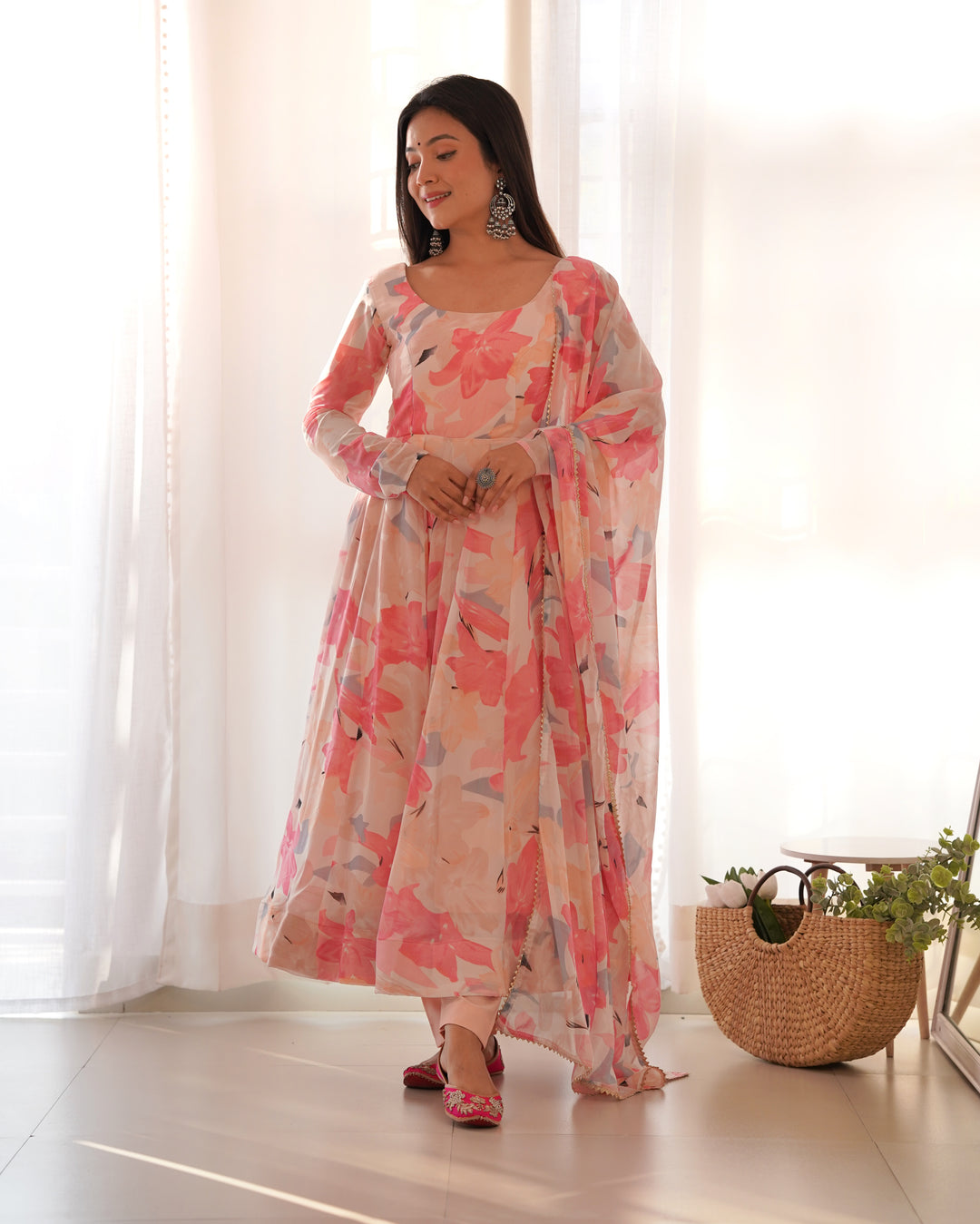 PINK GEORGETTE MULTI FLORAL ANARKALI SUIT